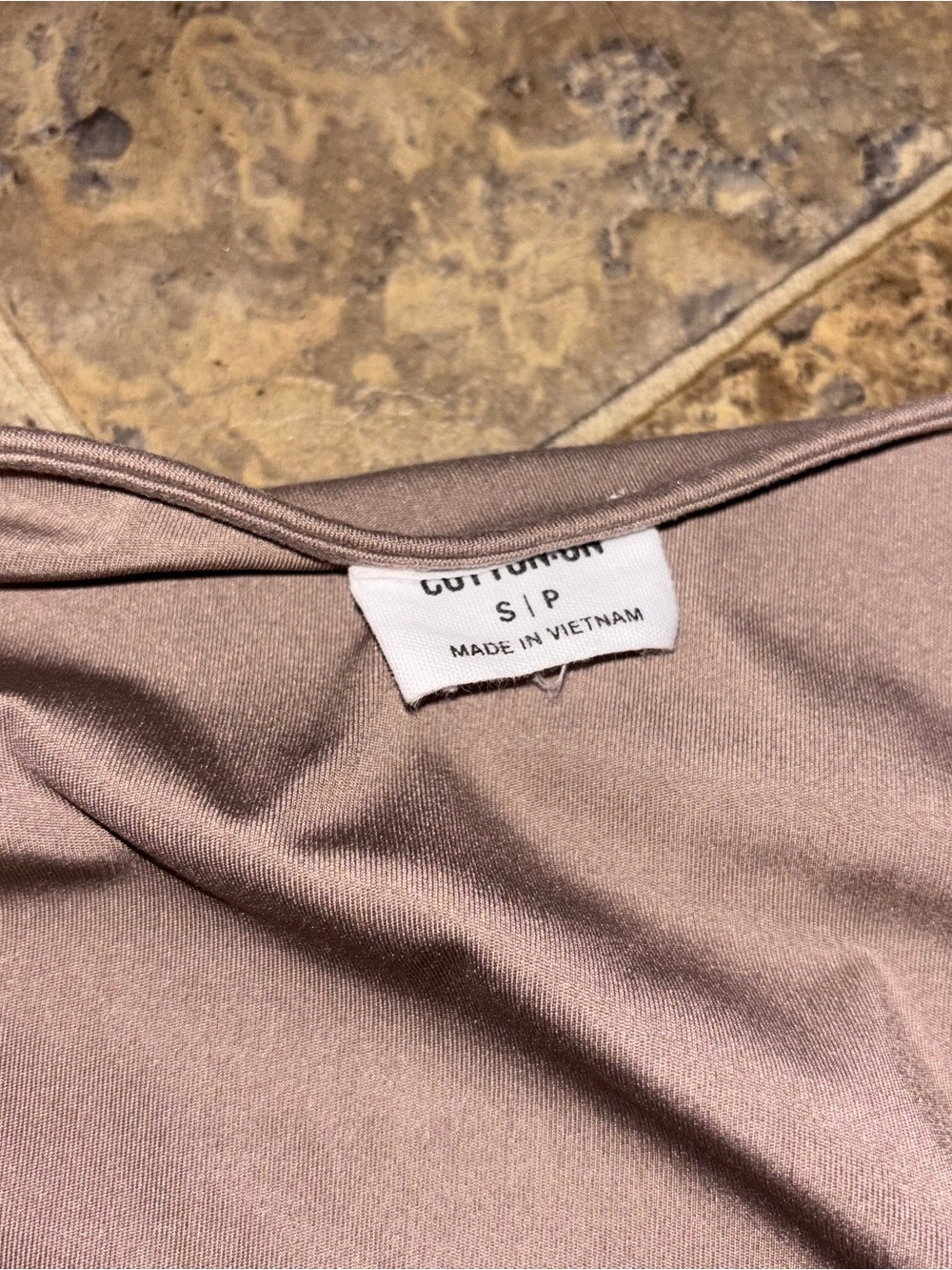 Cotton On Taupe Cap-Sleeve Ruched Crop Top - Picture 6 of 10